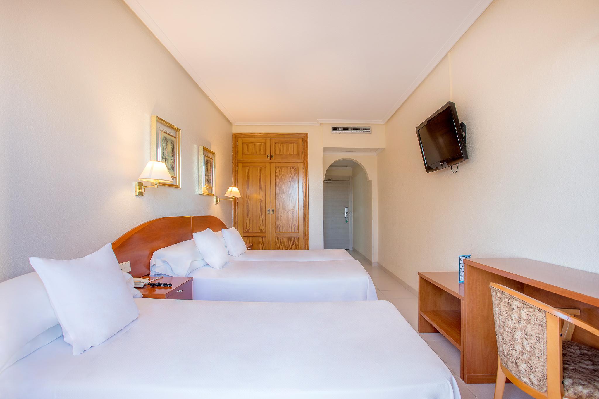 Ramada Resort By Wyndham El Puerto de Mazarrón מראה חיצוני תמונה