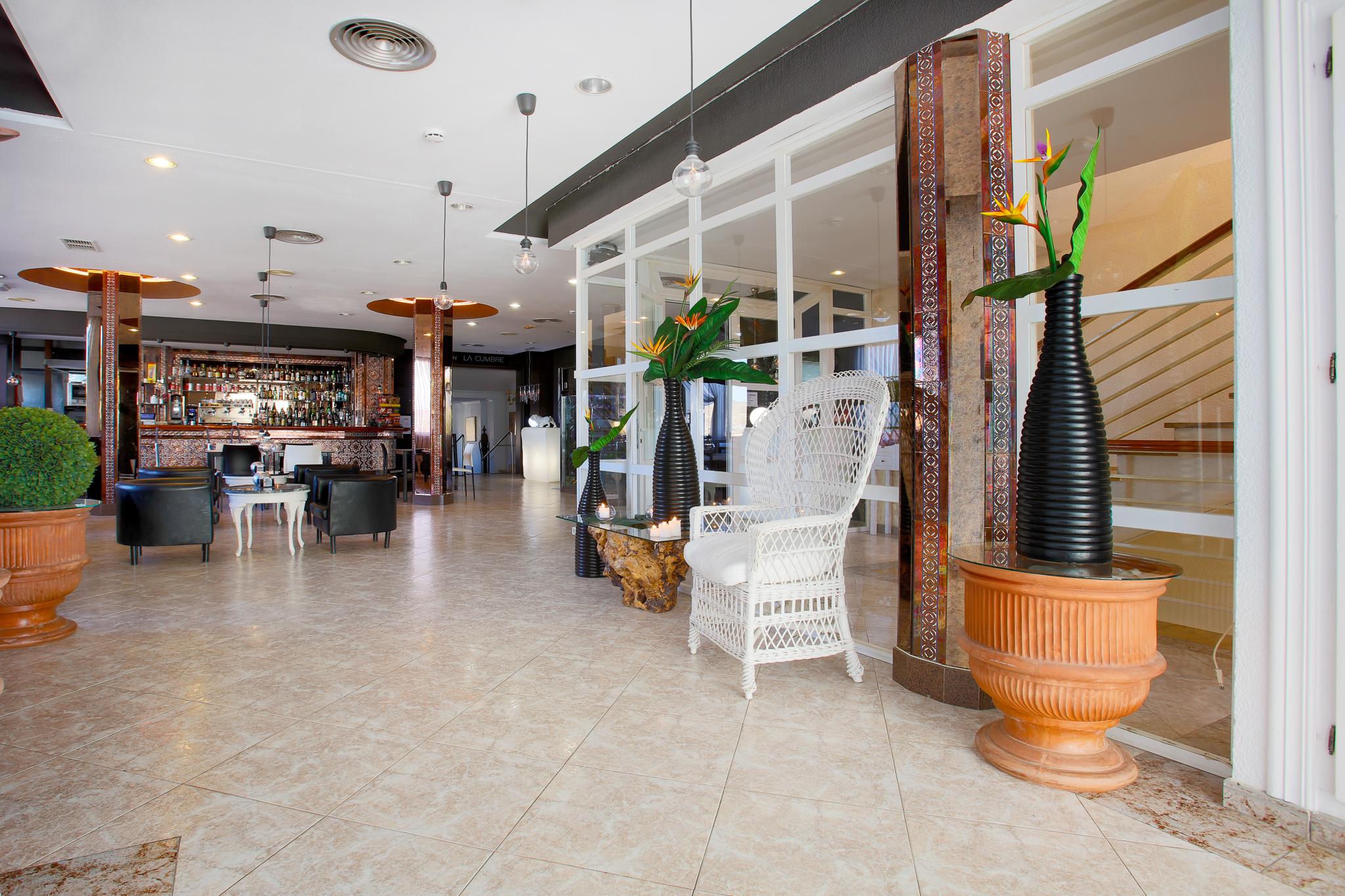 Ramada Resort By Wyndham El Puerto de Mazarrón מראה חיצוני תמונה